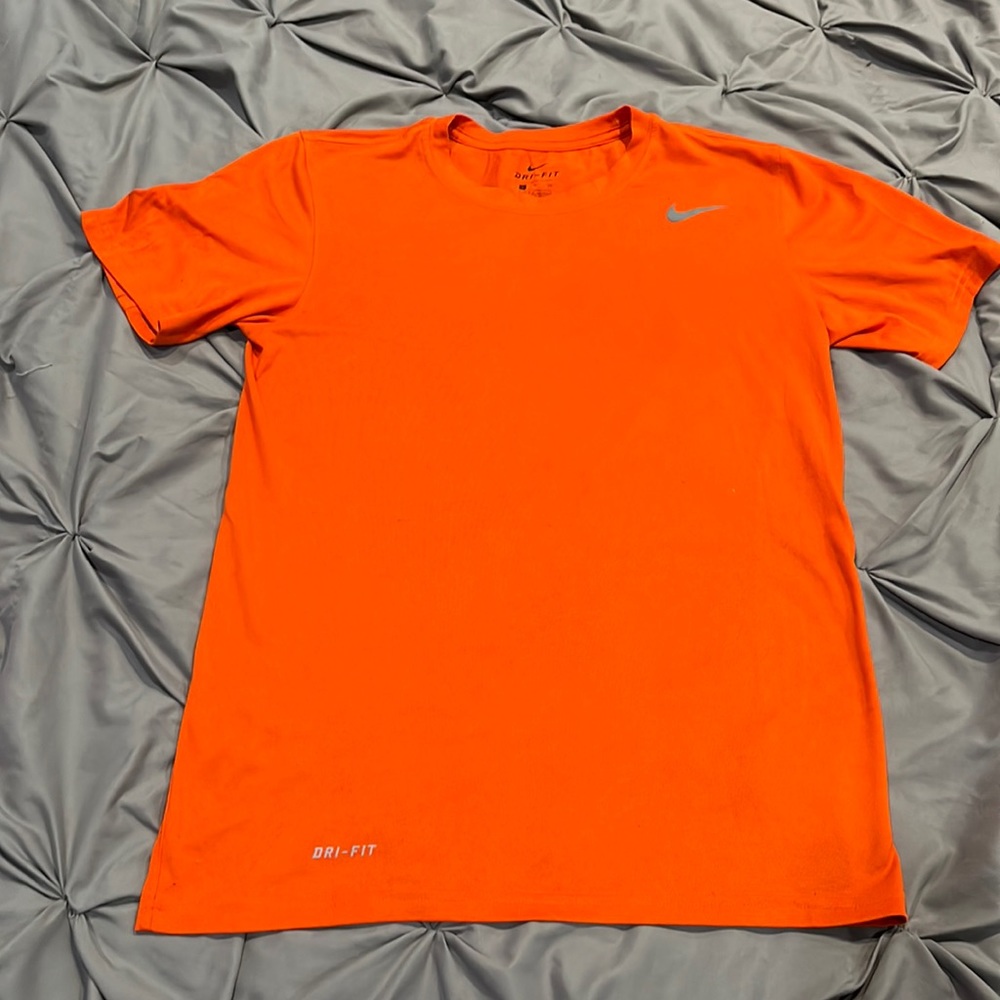 Mens Nike Dri-fit - Small